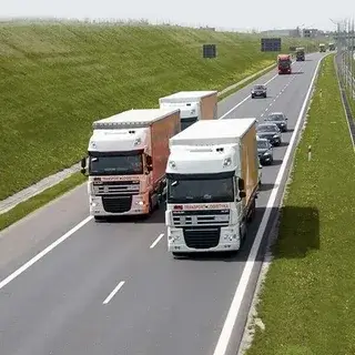 Yenilikçi Hizmetlerle Nakliyat Sektöründe Fark Yarat! : Kapak Görseli